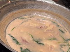 -捞王锅物料理(上海世茂广场店)