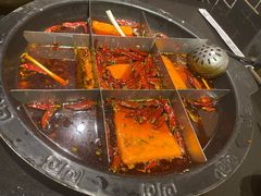 -宽板凳老灶火锅(簋街店)