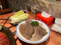 -周小明火锅(黑金冠社区店)