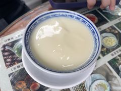 -周大娘牛乳(旧寨古村总店)