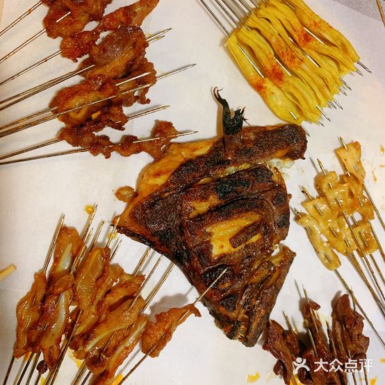 碳烤鲽鱼头特色小串(大庆市总店)