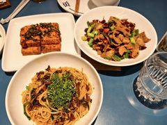 -一坐一忘云南菜(嘉里中心店)