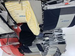 -优衣库(青岛伟东乐客城店)