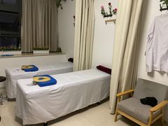 -佰推·肩颈腰·推拿理疗(湾悦城店)