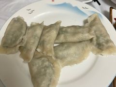 -宾朋海鲜特色美食餐厅·纯手工鲅鱼水饺(兴海路店)