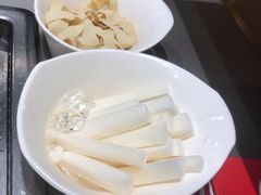 -海底捞火锅(关山保利店)