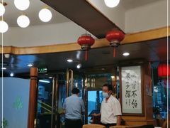大堂-烤肉季饭庄