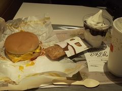 -麦当劳(新世纪环球中心店)