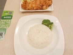 -佰搭果·广式茶餐厅(西华路店)