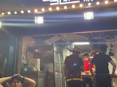 门面-蚝太郎 • 海鲜烧烤(建国路创始店)
