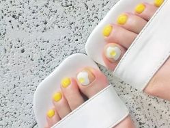 -悦指间美甲美睫