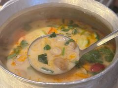 -大头虾越式风味餐厅(光明广场店)