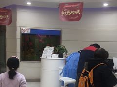 -雅悦齿科(顾村公园店)