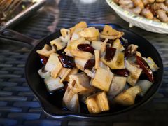 -去吃小龙虾·江湖菜·烧烤(南滨路店)