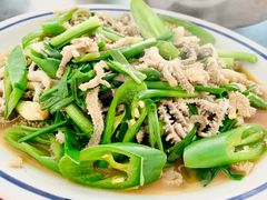 -戴超香油鸡饭店