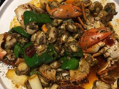 -臻鲜燕海鲜融合餐厅(金陵style店)