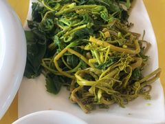 -冰峪沟原生态农家菜(仙味宾馆店)