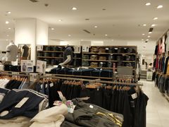 -优衣库(南京建邺万达广场店)