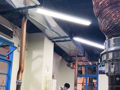 大堂-喝丢一只鞋·东北烤肉·烧烤·铜火锅(江宁店)