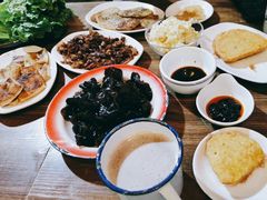 -炙热童年·老北京炙子烤肉(南锣鼓巷店)