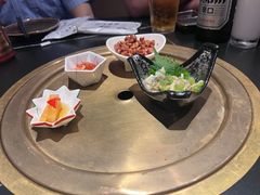 -山川小町·极番烧肉(新地假日广场店)