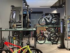 -SPECIALIZED闪电自行车(建国西路店)