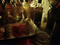 -欧米亚派对酒吧(绵阳店)