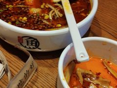 -渝是乎川渝小炒(新世界百货望京店)