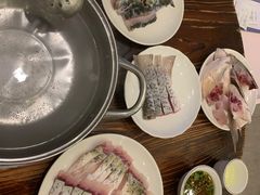 -正能量脆肉鲩火锅