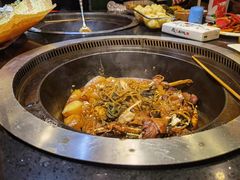 -咱屯子铁锅炖直营店(保利店)