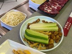 -宴全牛粤来越牛潮汕鲜牛肉火锅(海州万达广场店)