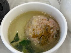 蟹粉狮子头-怡园饭店-餐厅(四望亭店)