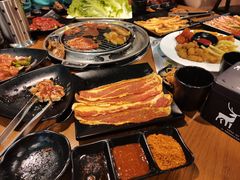 -韩国屋炭火烤肉(时代广场店)