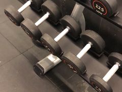 -乐刻运动(爱奇艺创新大厦店)