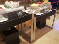 -上海西藏大厦万怡自助餐厅(徐汇店)