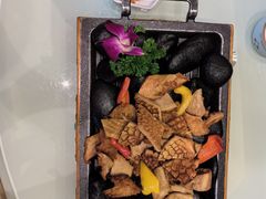 -哈啾嗨·新概念蒙餐(红星新城店)