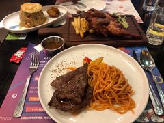 -伯顿西餐厅(厚街香榭丽店)
