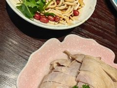 -古都历食南京菜·烤鸭·鸭血粉丝·汤包(南京博物院店)