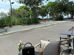 -ommo cafe(半岛城邦店)