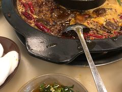-黄潇洒老火锅(九眼桥宏济巷店)
