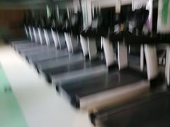 -宝力豪健身(中粮广场店)