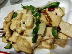 -鲁南仔·滕州炒鸡(经三路店)