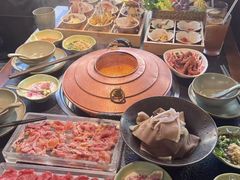 -菌自由丨野生菌火锅特色庭院餐厅(丽江古城店)
