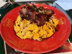 滑蛋叉烧饭-憶廟街 X 沙角邨(太古城店)