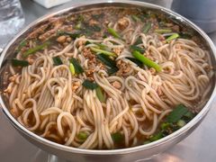 -正宗杨记普洱酸醋米线(总店)