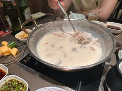 -捞王锅物料理(上海世茂广场店)