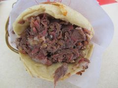 -闫家驴肉老店(华电一校店)