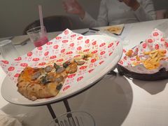 -春树下·树屋花房西餐厅(罍街AS1980店)