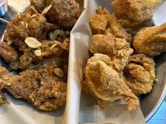 黄油蒜炸鸡翅-富乐满韩国正宗炸鸡韩国料理(虹泉路店)