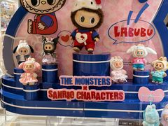 -泡泡玛特POPMART(世豪广场店)